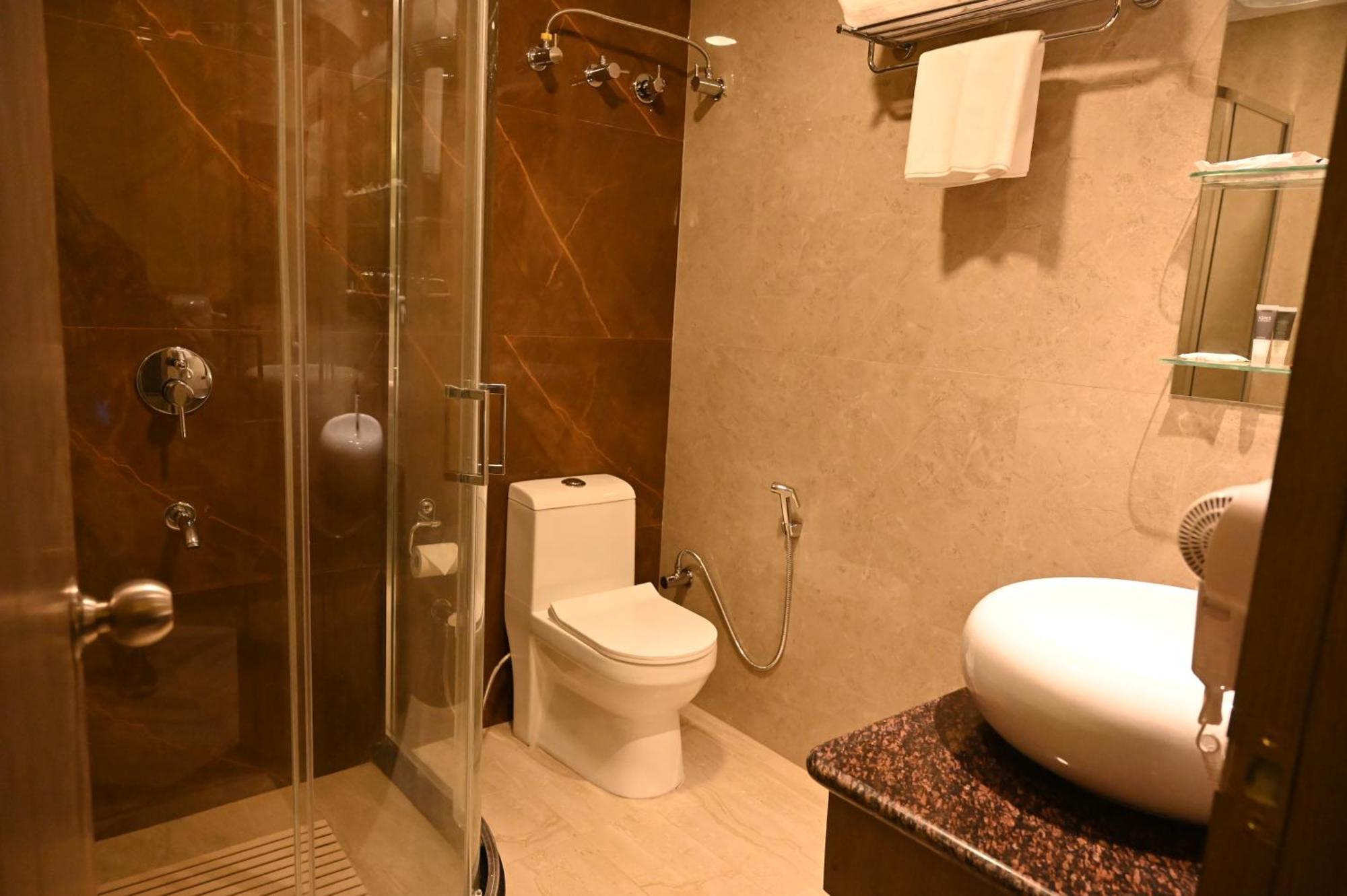 Hotel Ira By Orchid,