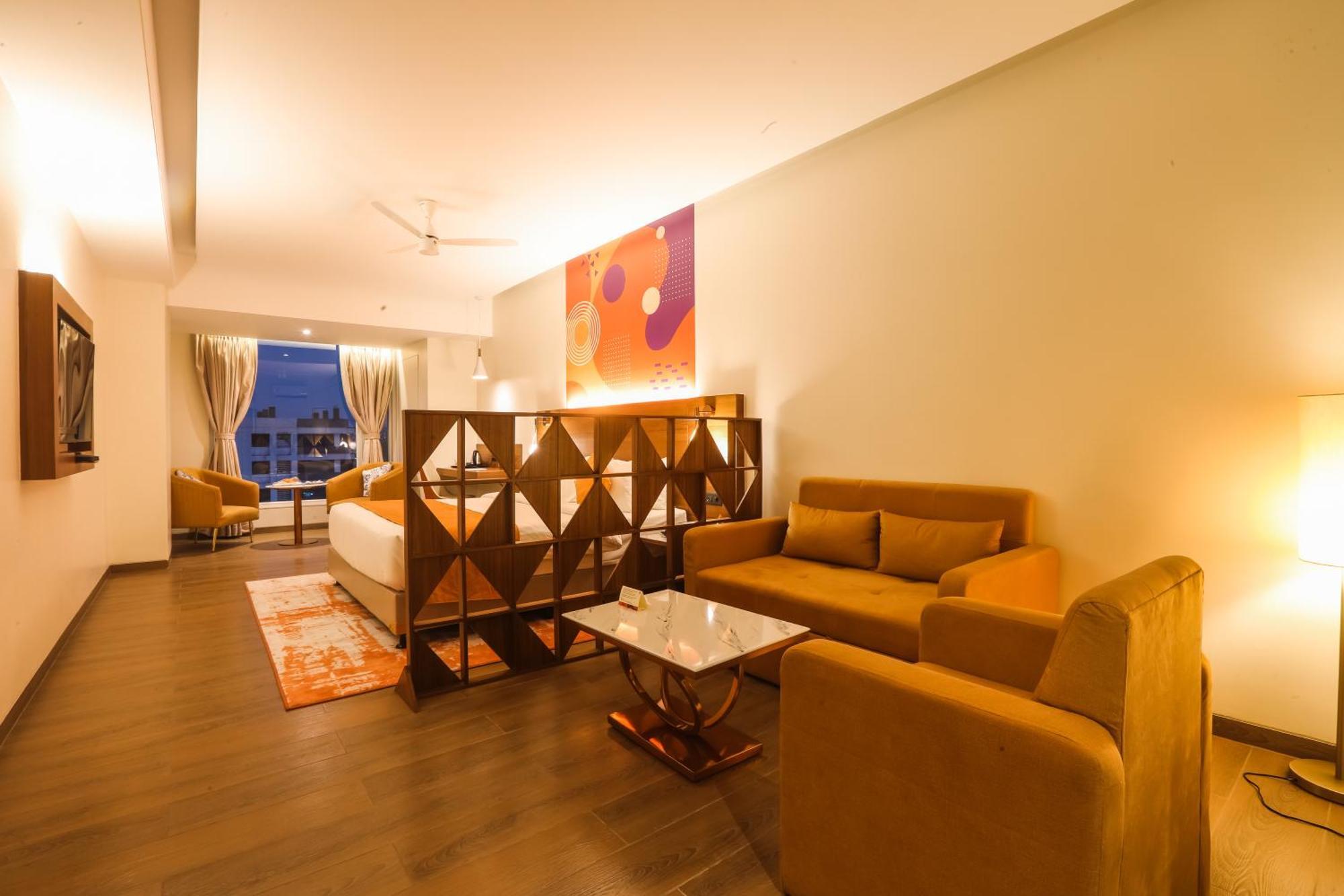 Hotel Ira By Orchid, 4*