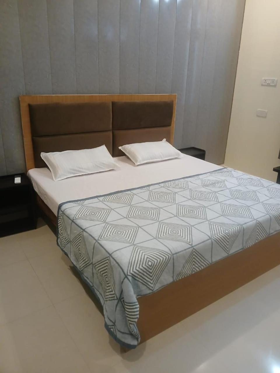 Homestay Raj Sadan